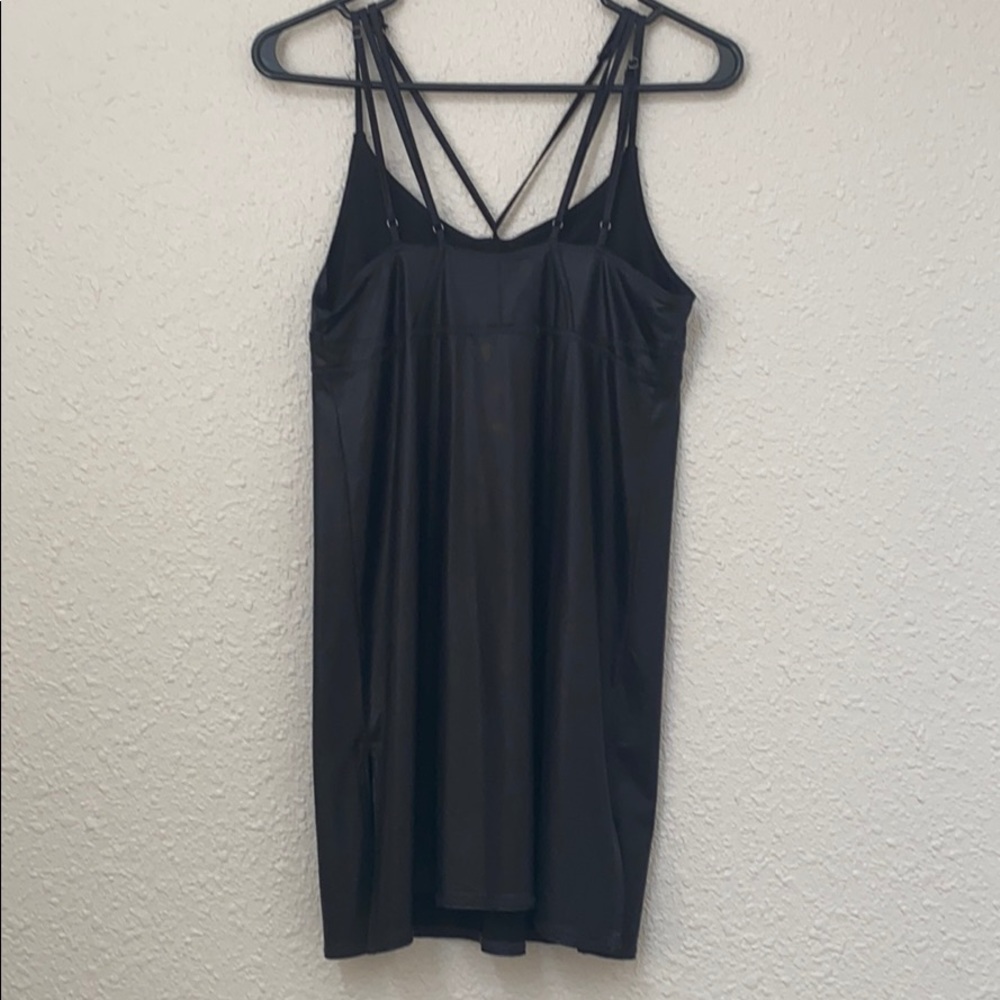 Little black dress - Picture 2 of 2